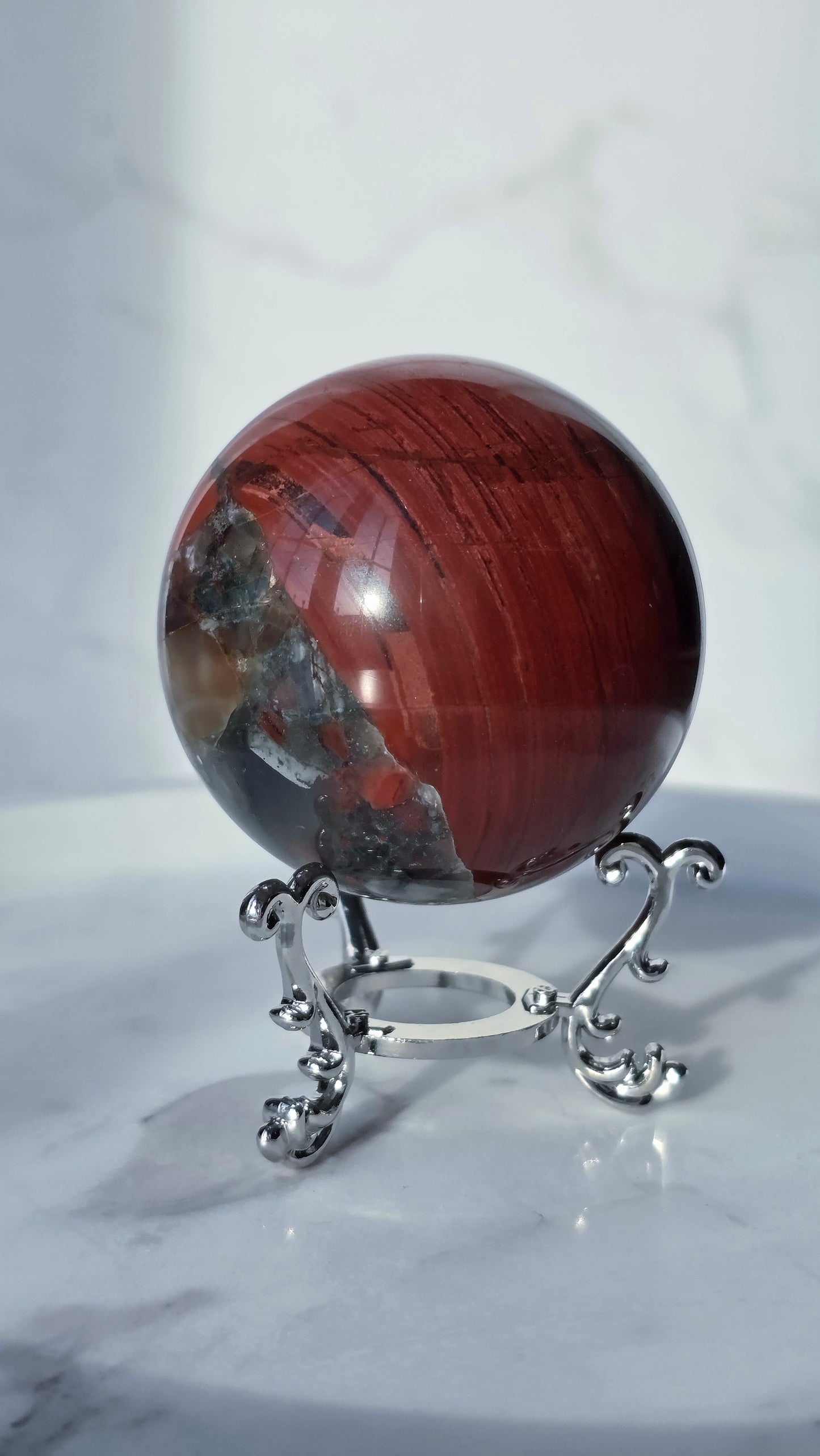 Afrikanischer Blutjaspis Kugel (Heliotrop)