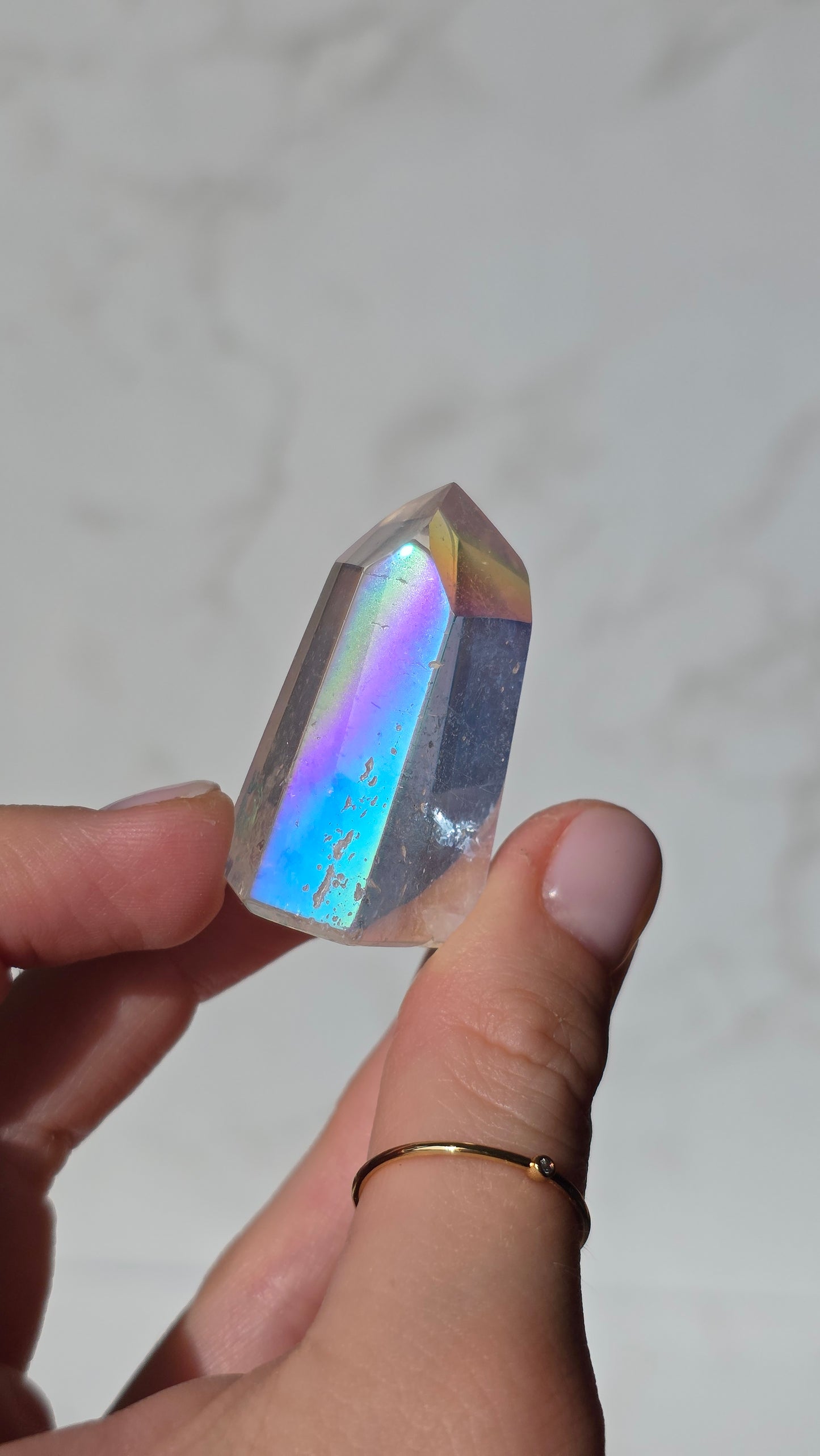 Angel Aura Bergkristall polierte Spitze / Turm - Schillernder Regenbogen-Glanz aus Deutschland