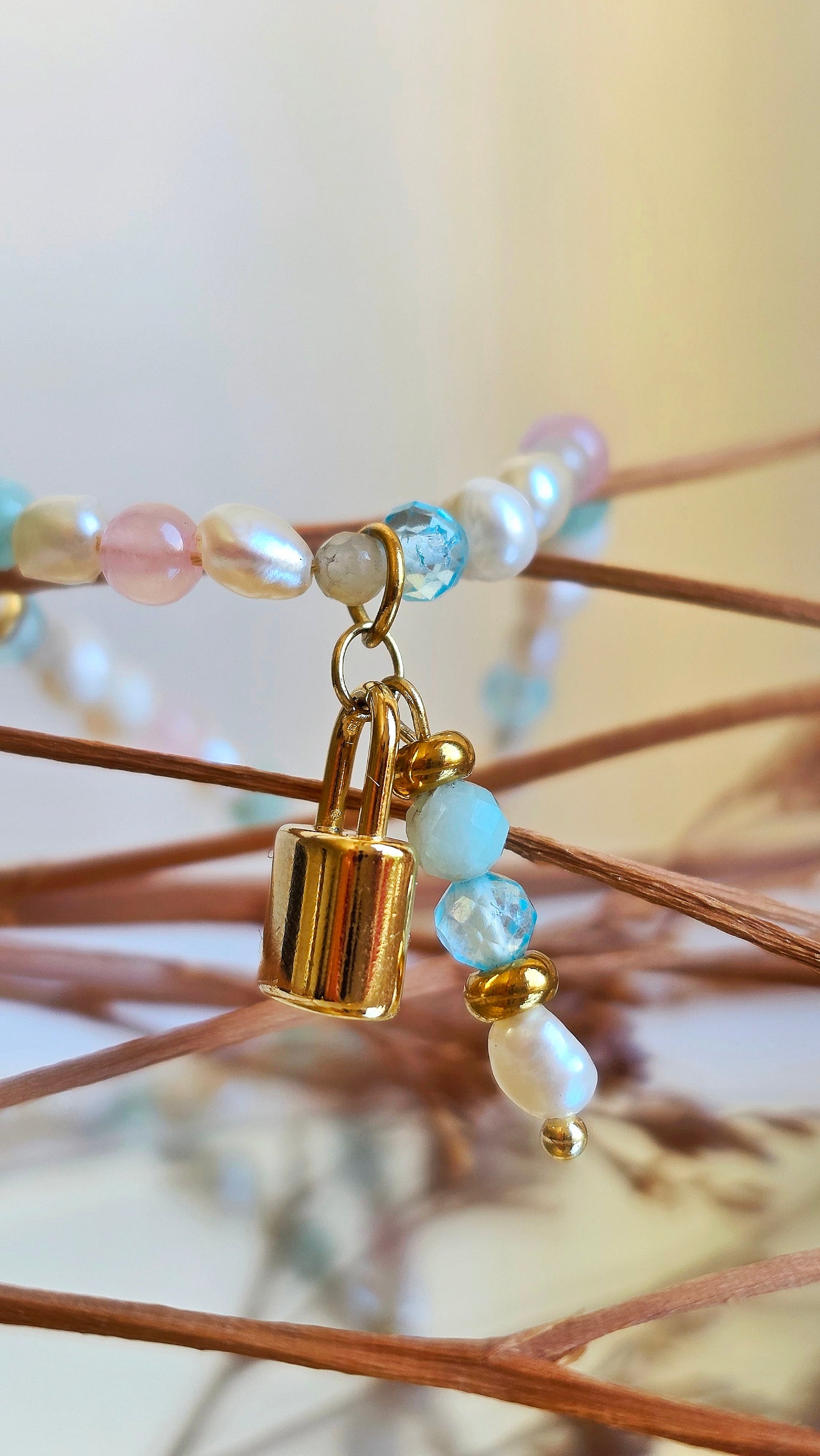 „Healing Heart Necklace" – Topas, Amazonit, Rosenquarz, Süßwasserperlen, wasserfeste Edelstahlelemente