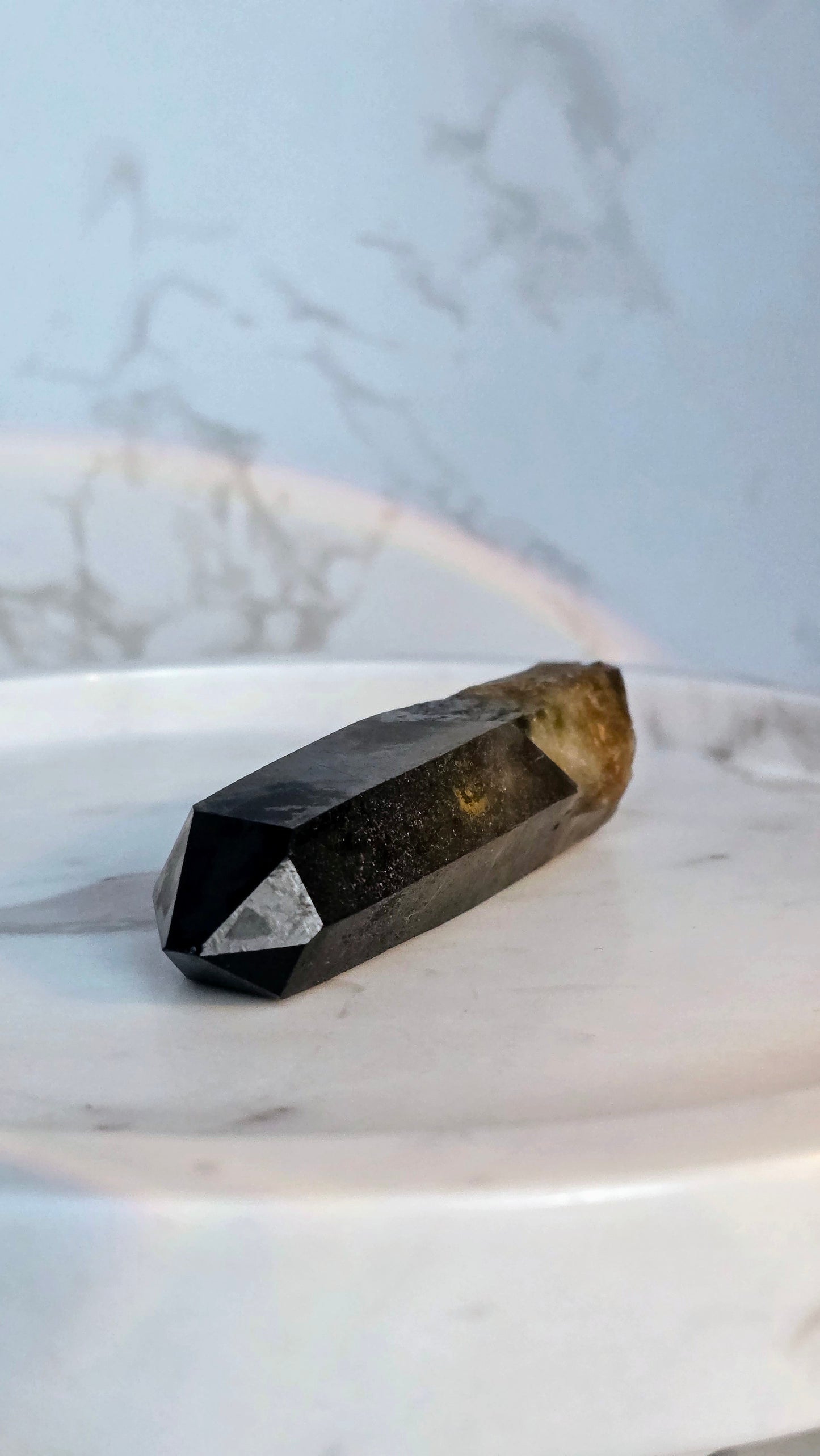 Morion Quarz (Rauchquarz) Naturspitze – mit Phantom (roh, unpoliert)