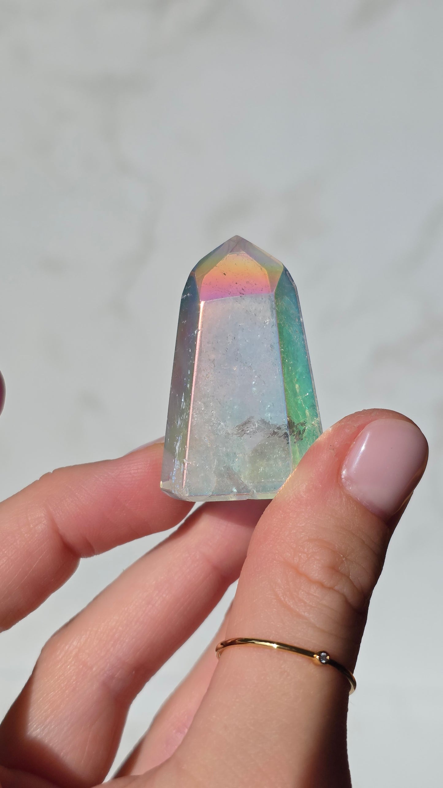 Angel Aura Bergkristall polierte Spitze / Turm - Schillernder Regenbogen-Glanz aus Deutschland