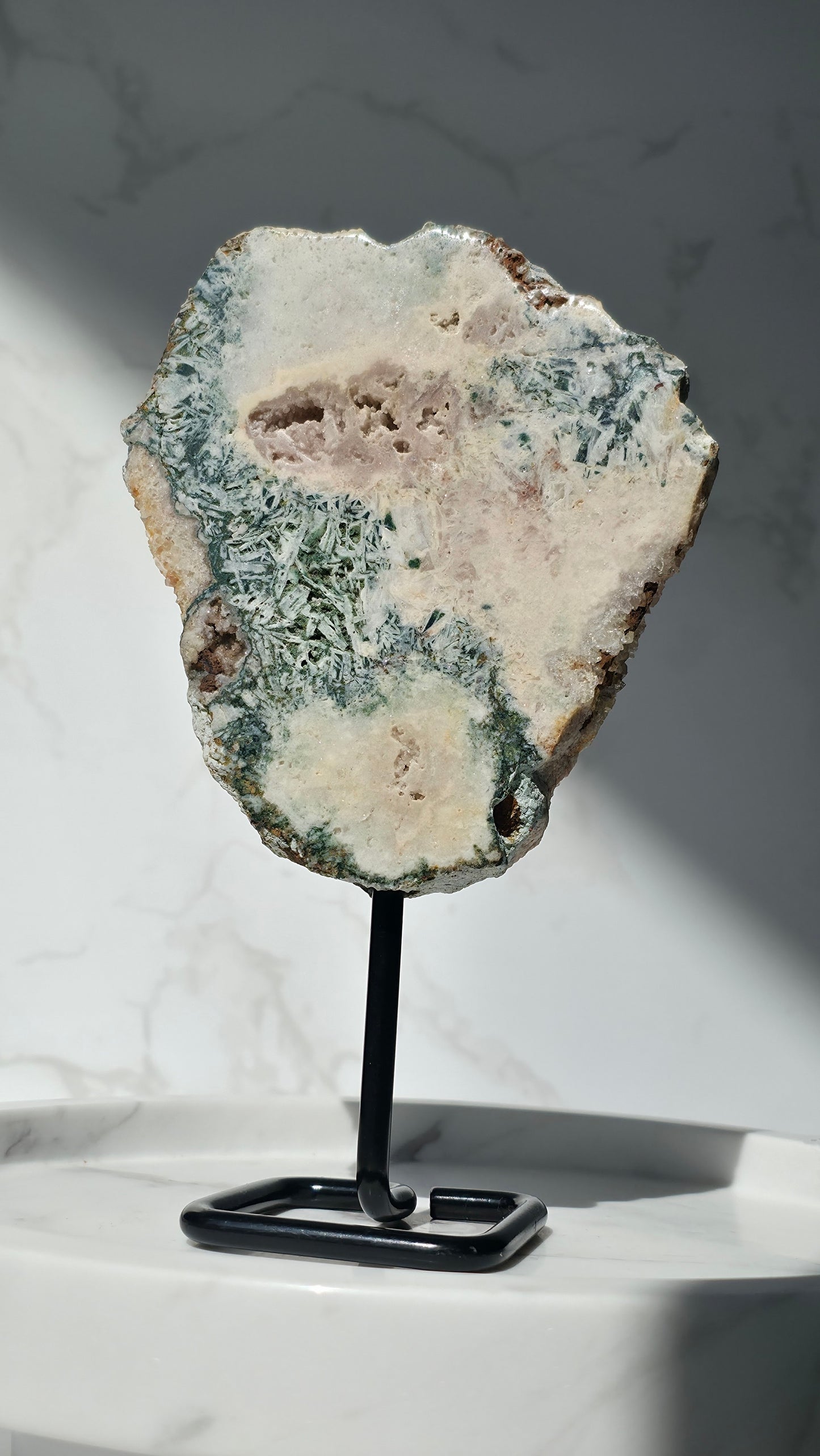 Pink Amethyst Slab aus Patagonien