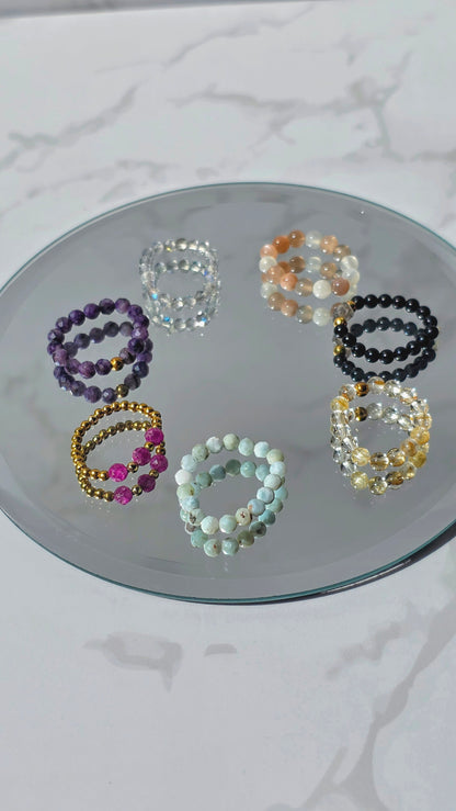 Verschiedene Edelstein-Perlenringe mit Elastikband wählbar (Rutilquarz, Larimar, Mondstein, Labradorit, schwarzer Turmalin, Amethyst, Erdbeerquarz)