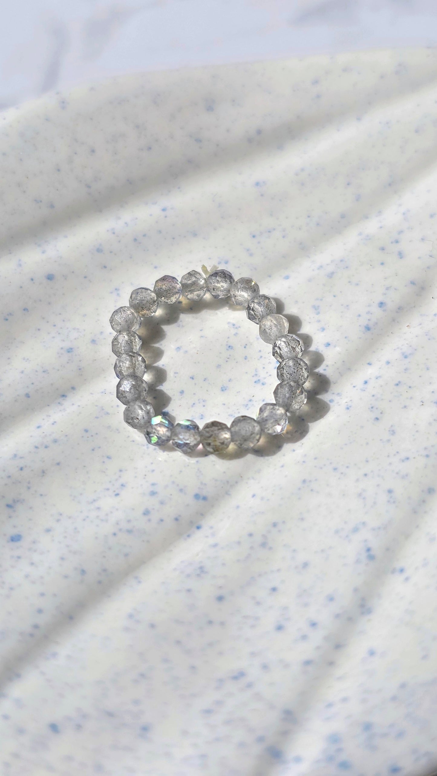 Verschiedene Edelstein-Perlenringe mit Elastikband wählbar (Rutilquarz, Larimar, Mondstein, Labradorit, schwarzer Turmalin, Amethyst, Erdbeerquarz)