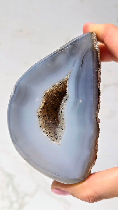 Blaue glitzer Achat Geode