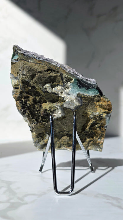 Amethyst mit Calcit Cluster mit Sugar-Effekt aus Brasilien