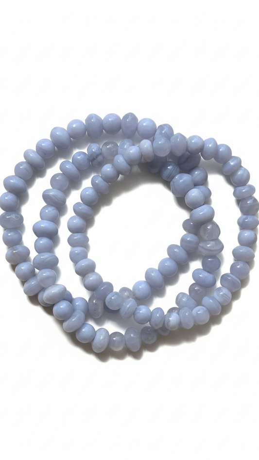 BLAUER CHALCEDON · Donutperlen · Armband