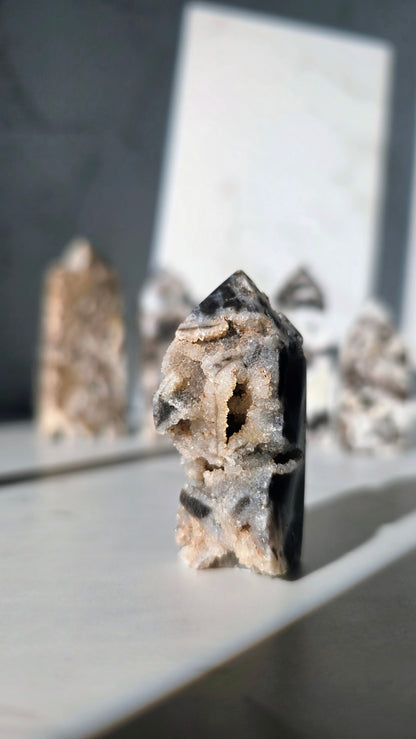 Druzy Sphalerit Turm – Funkelnde Energie & Erdverbundenheit in Perfektion