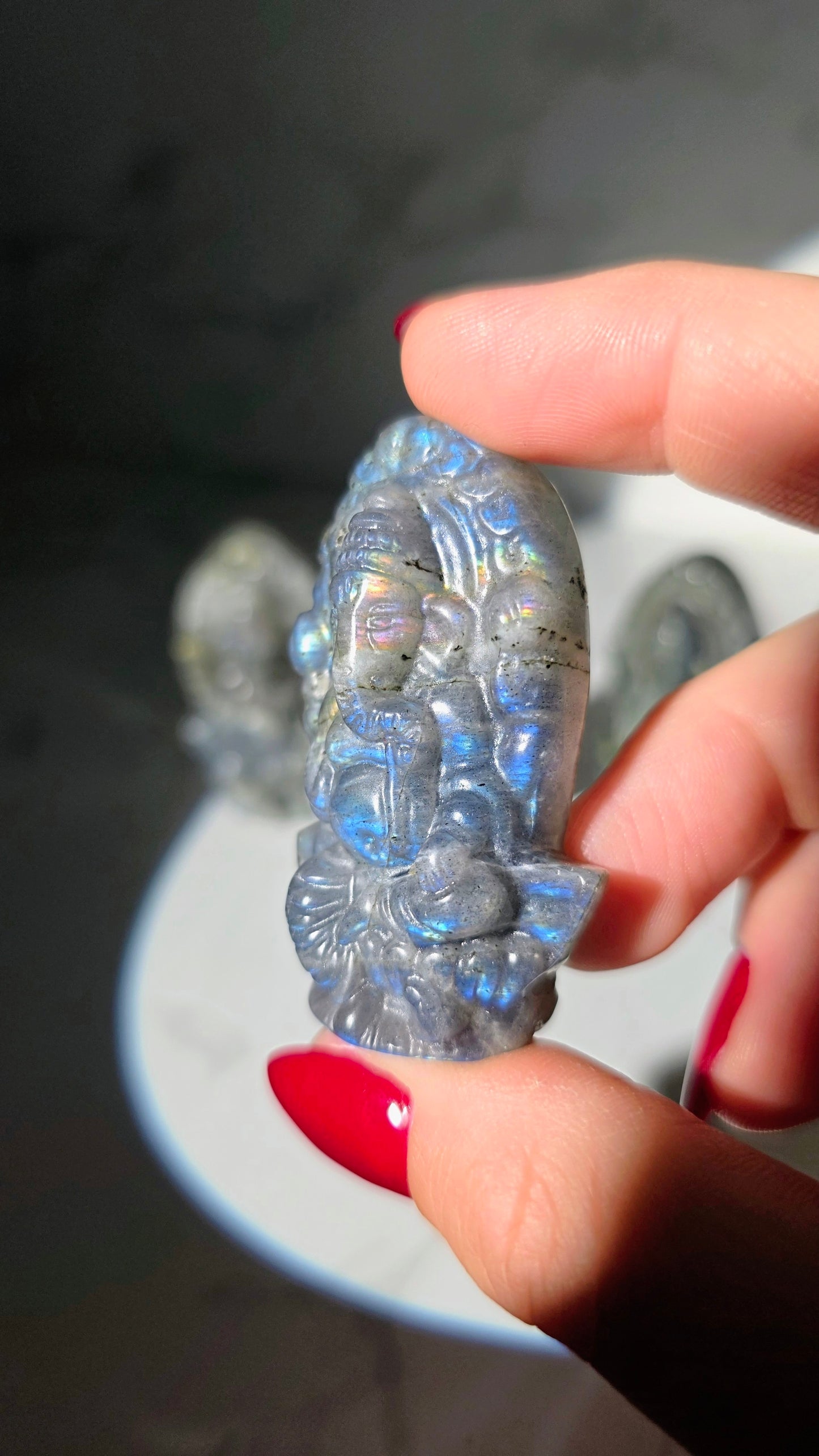 HQ Labradorit Ganesha Carving – Transformation & Göttliche Weisheit
