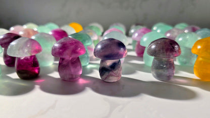 Fluorit Pilze (verschiedene Farben)