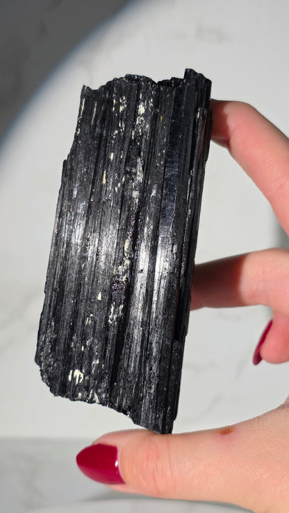 Schwarzer Turmalin XL Rohstein in Extra Qualität (Schörl)