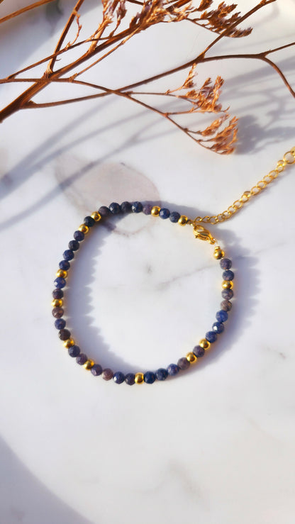 „Deep Wisdom Bracelet"  – Saphir Armband