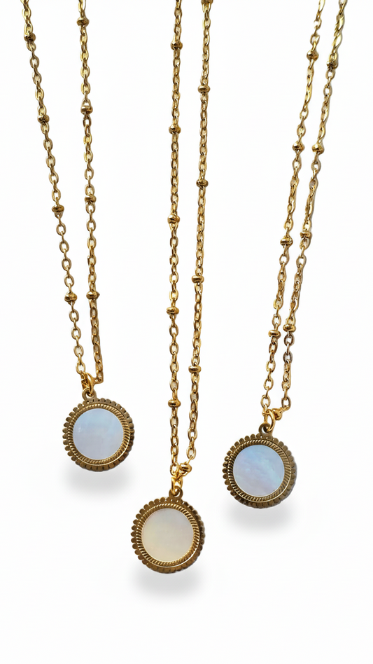 SUNLIT PEARL · Perlmutt Halskette