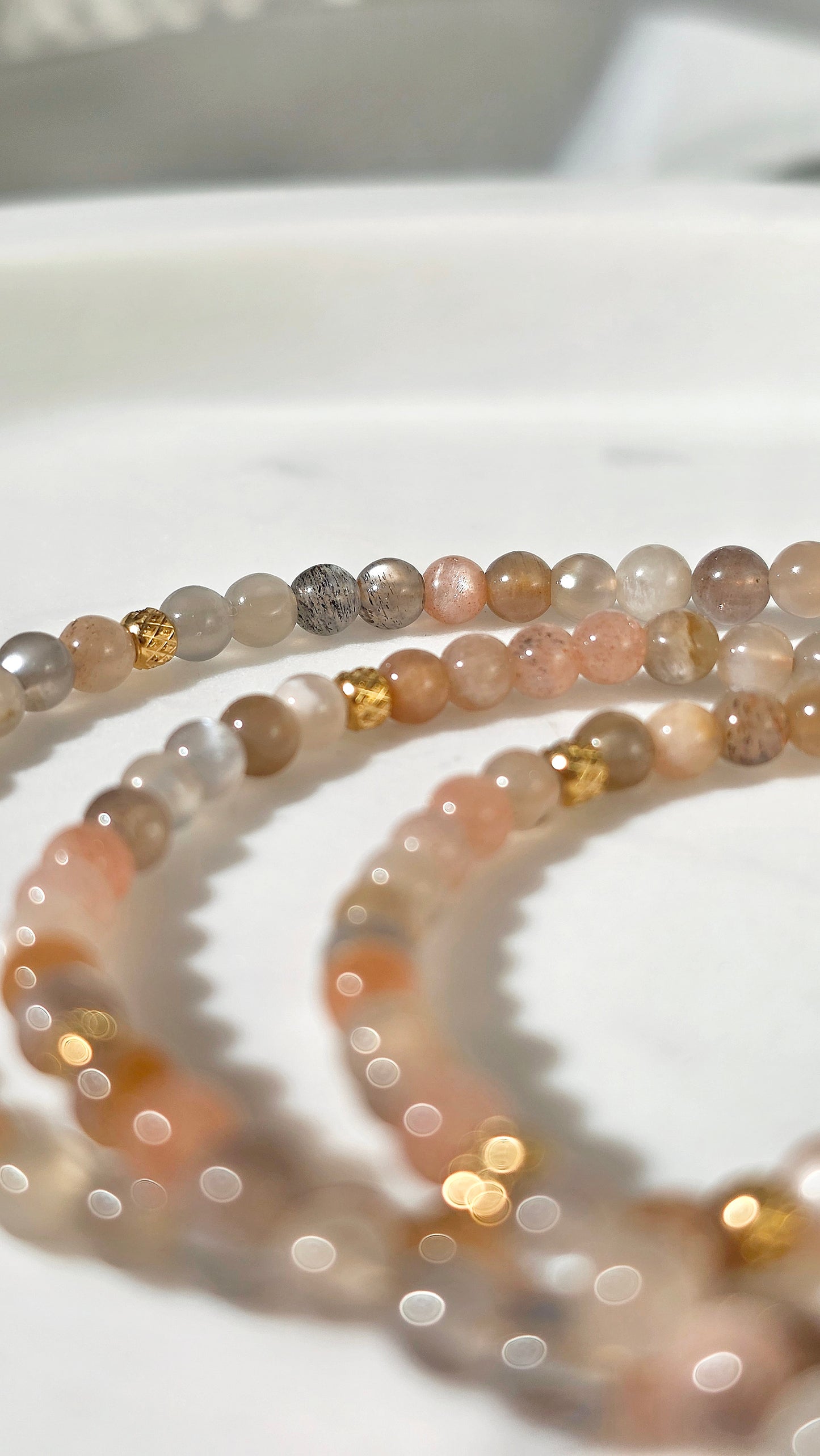 LUNAR GLOW · Mondstein