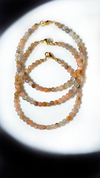 LUNAR GLOW · Mondstein