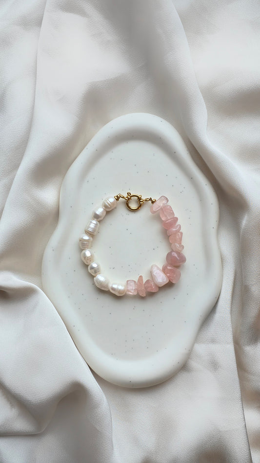 SOFT LOVE · Rosenquarz & Süßwasserperlen