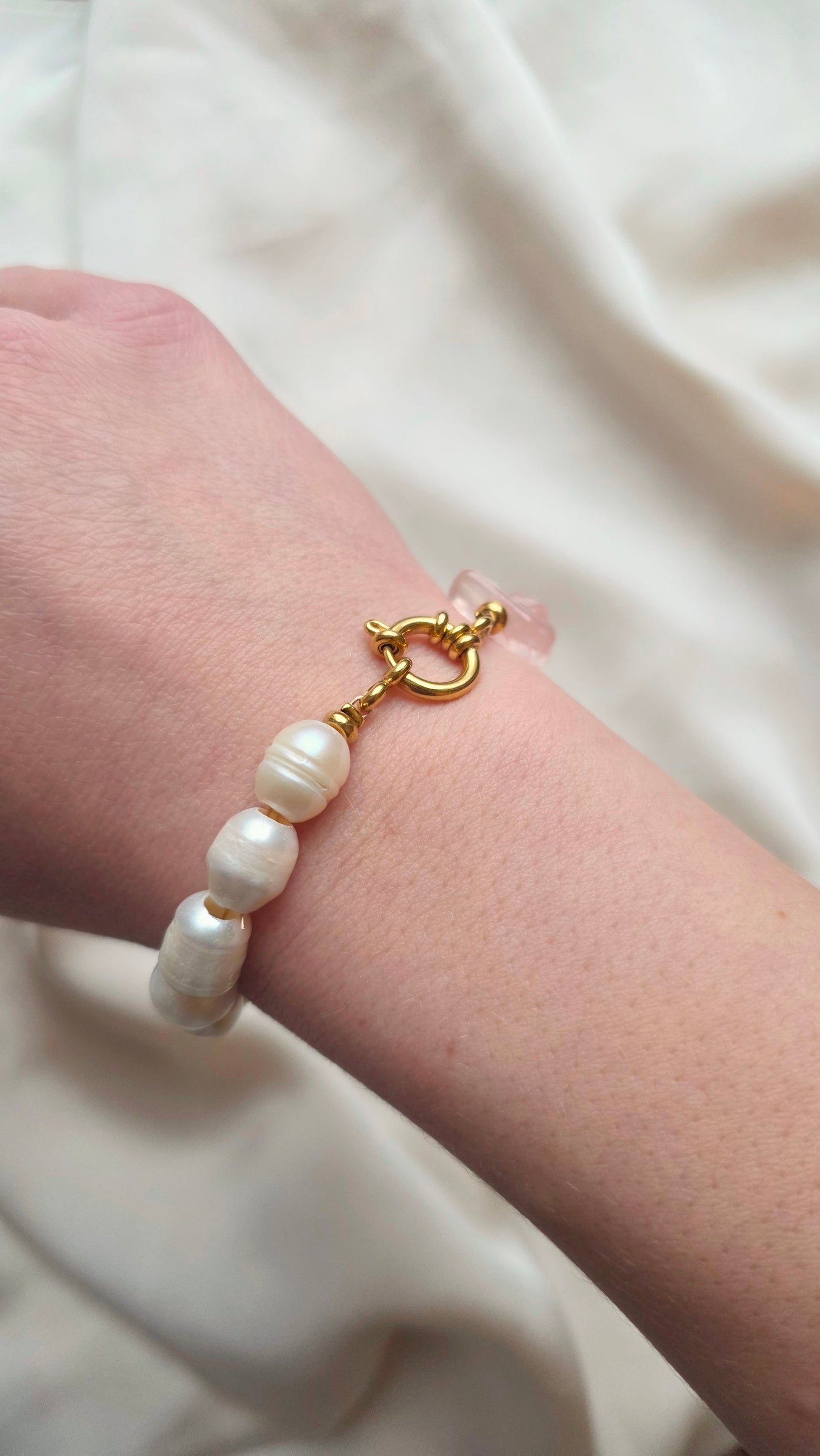 SOFT LOVE · Rosenquarz & Süßwasserperlen