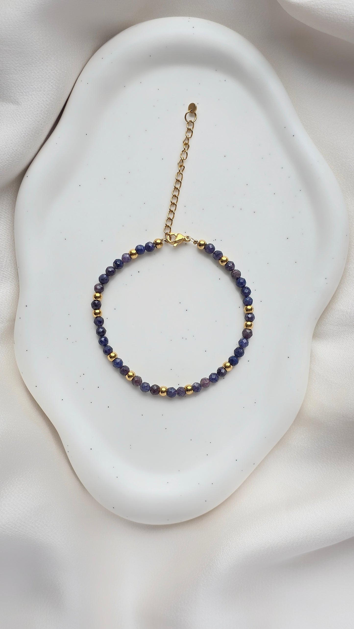 DEEP WISDOM · Edelstein Armband