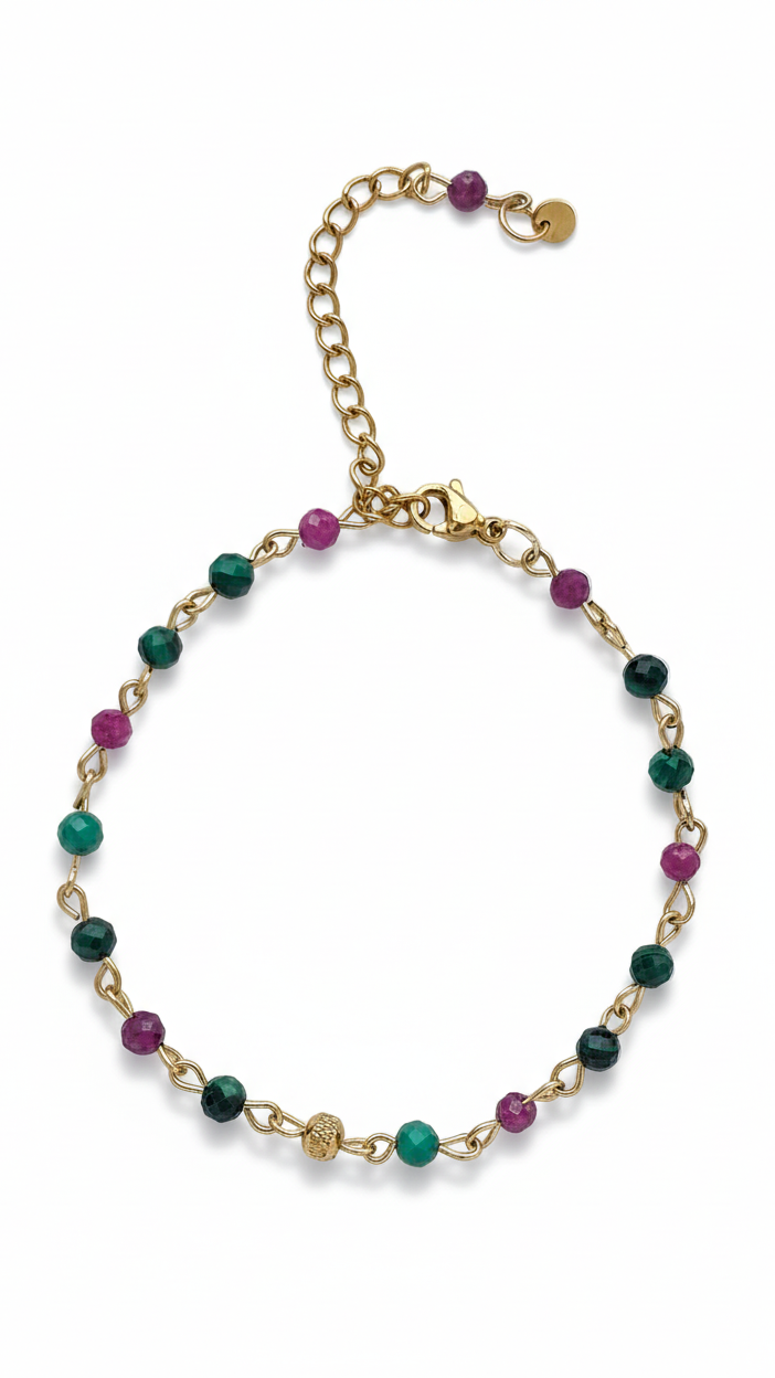 WINTER RUBY FOREST · Edelstein Armband