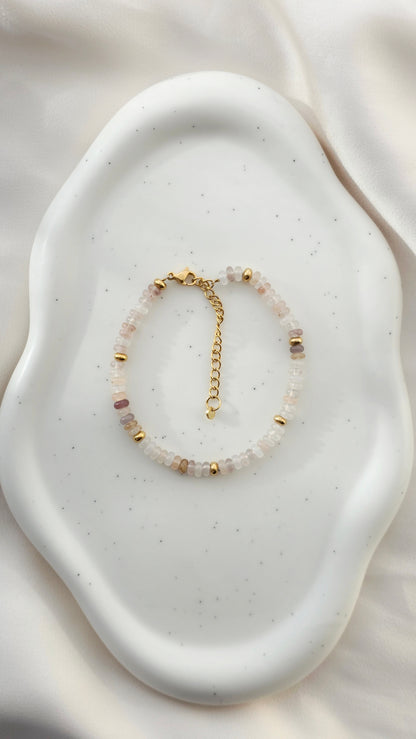 SOFT GLOW  · Edelstein Armband