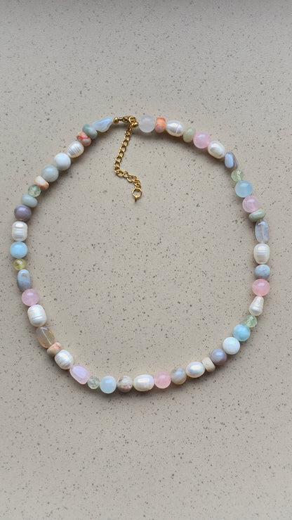 SOFT HORIZON 𖦹 Multicolor Edelsteinkette