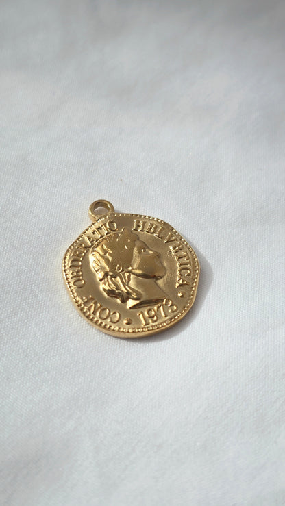 AURELIA COIN 𖦹 Charm