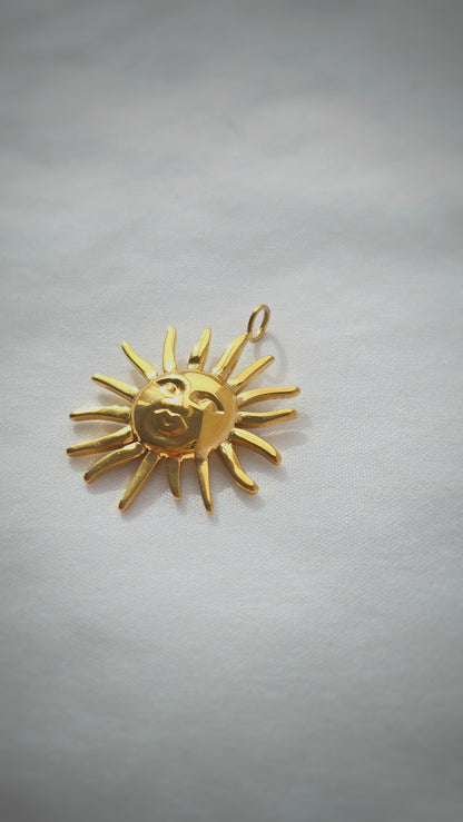 SOLARA MUSE  𖦹 Charm