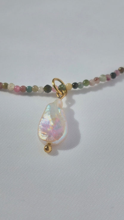 TOURMALINE PEARL 𖦹 Edelstein- & Süßwasserperlenkette