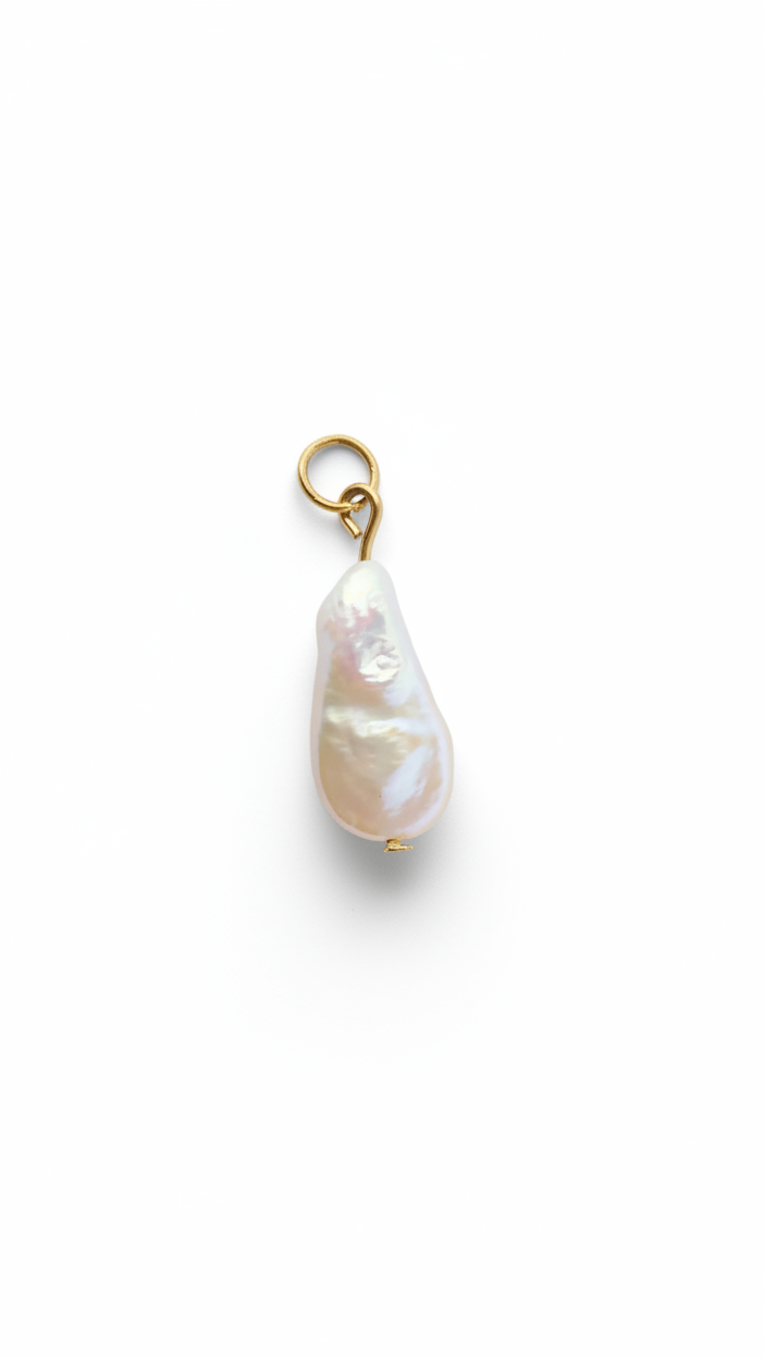 PEARL DROP 𖦹 Charm