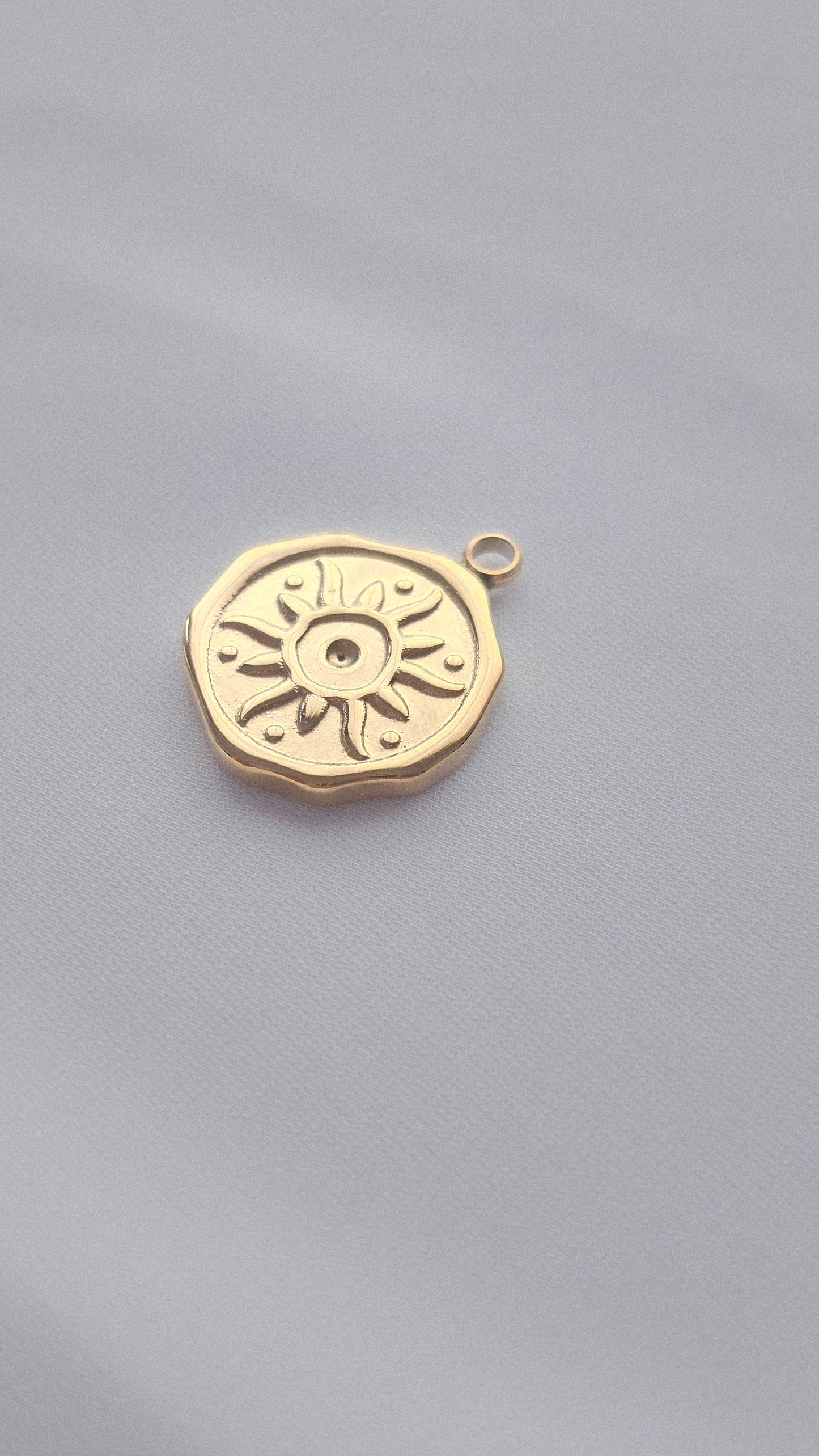 ORGANIC SUN COIN 𖦹 Charm
