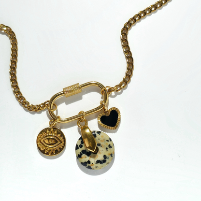 GOLDEN VISION 𖦹 Charm