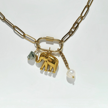 GOLDEN ELEPHANT 𖦹 Charm