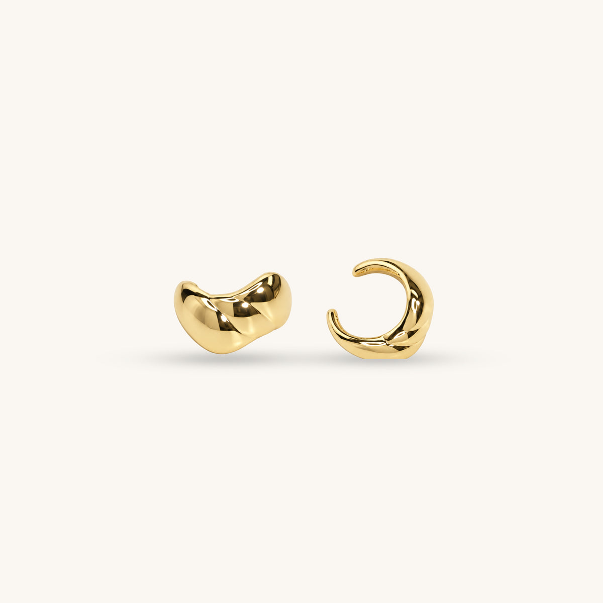 GOLDEN WAVE 𖦹 EARCUFF