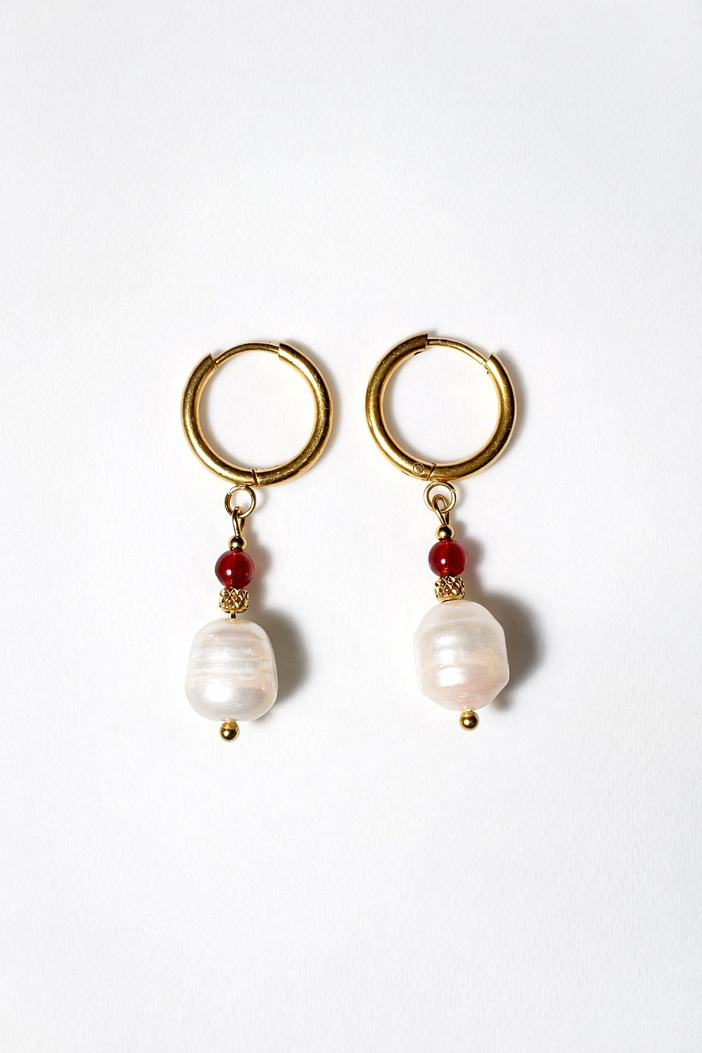 CRIMSON PEARL · Edelstein Ohrringe
