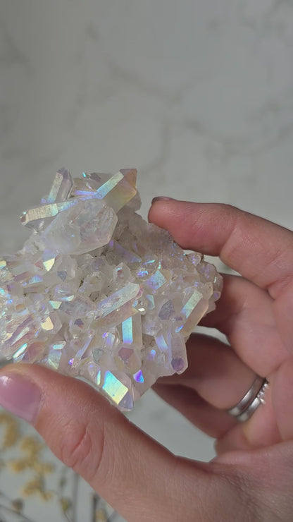 Angel Aura Bergkristall Cluster - Schillernder Regenbogen-Glanz aus Deutschland