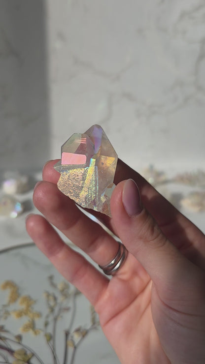Angel Aura Bergkristall Cluster - Schillernder Regenbogen-Glanz aus Deutschland