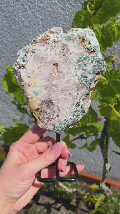 Pink Amethyst Slab aus Patagonien