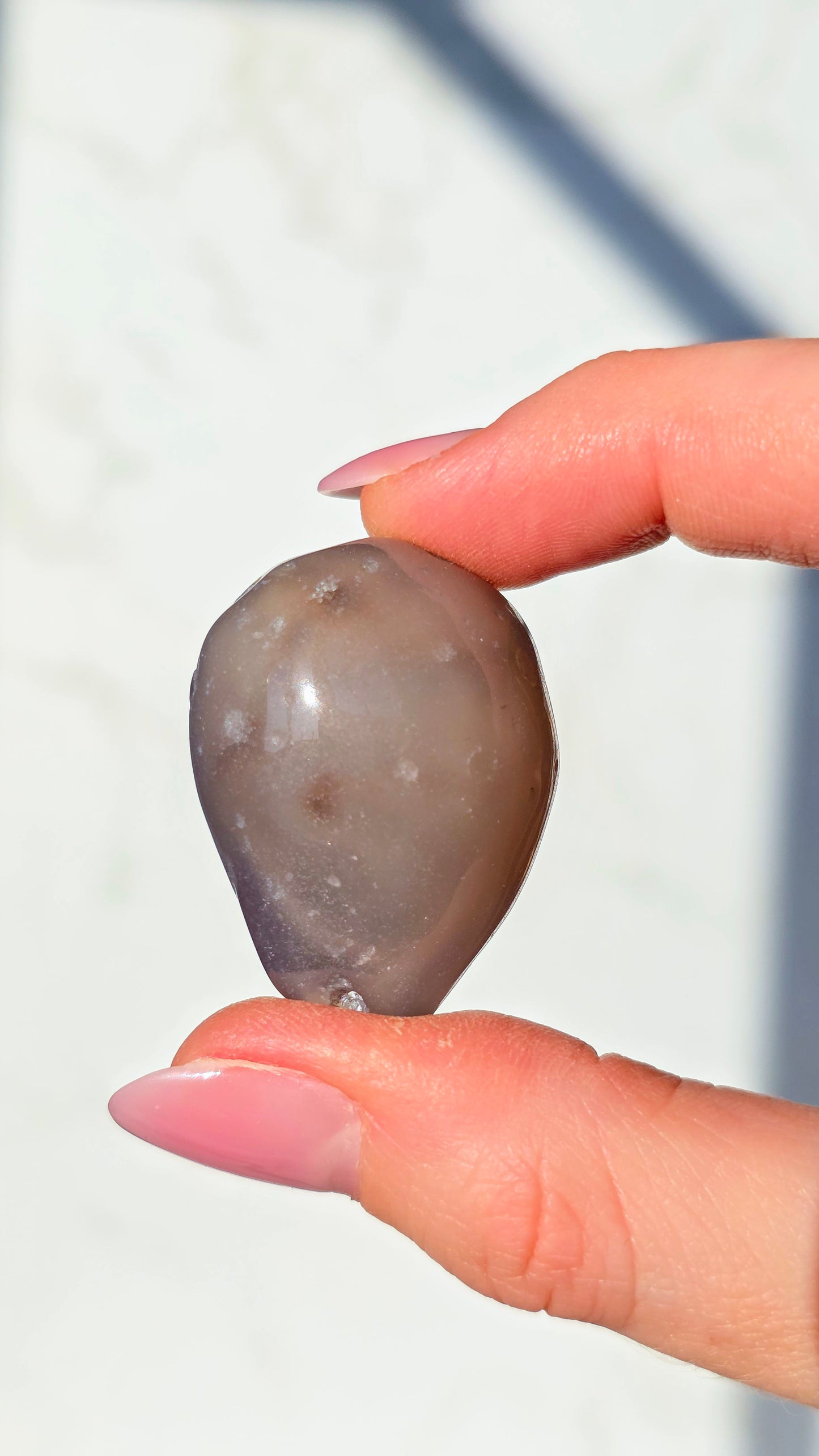 Enhydros (Urwasser eingeschlossen im Wasser-Achat)