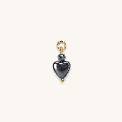 IRON HEART 𖦹 Hämatit Charm