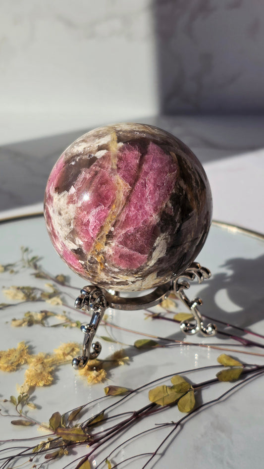 Pinker Turmalin mit Rauchquarz Kugel